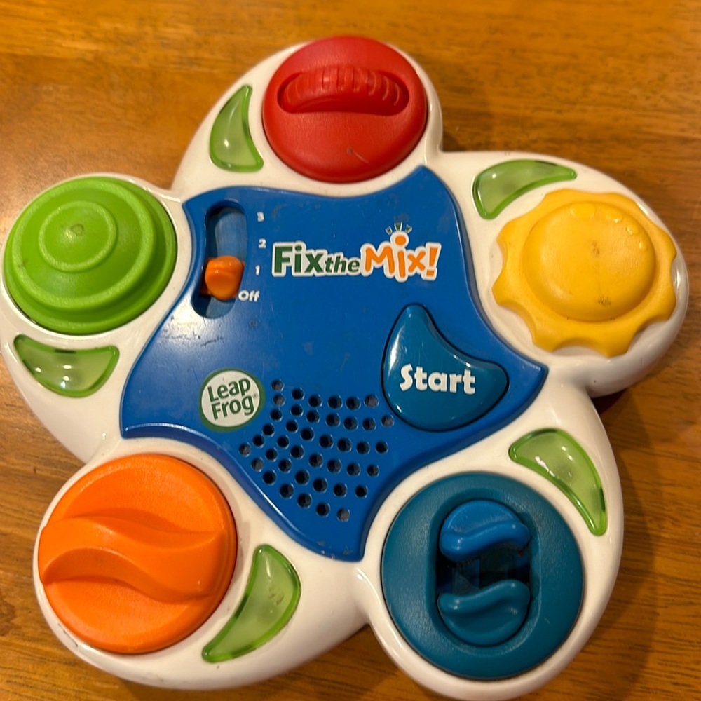 Leap Frog Fix the Mix light up memory sequence game. Works. 2007.